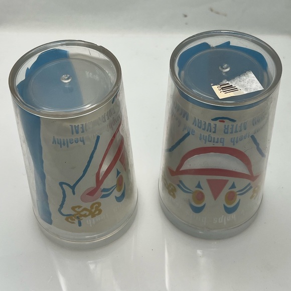 Vintage Creepy Clown Dental Ad Retro Plastic Clear Cups Set Of 2 5” Tall - Picture 9 of 9